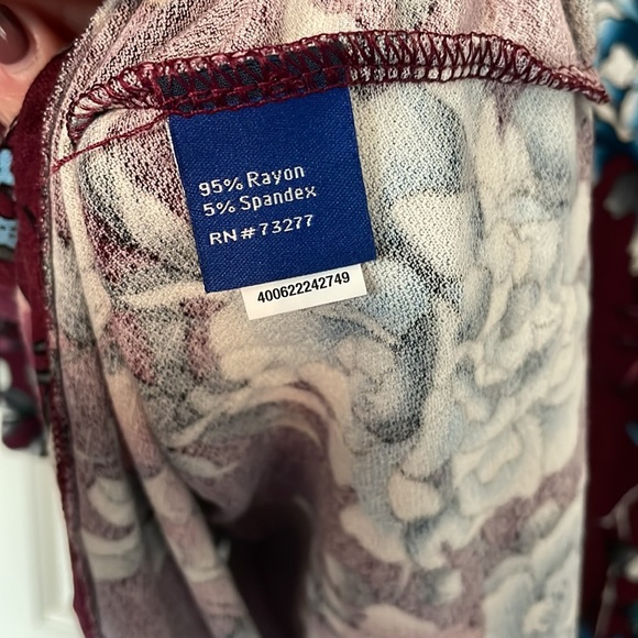 Flutter sleeve floral tee 3X - Picture 5 of 5